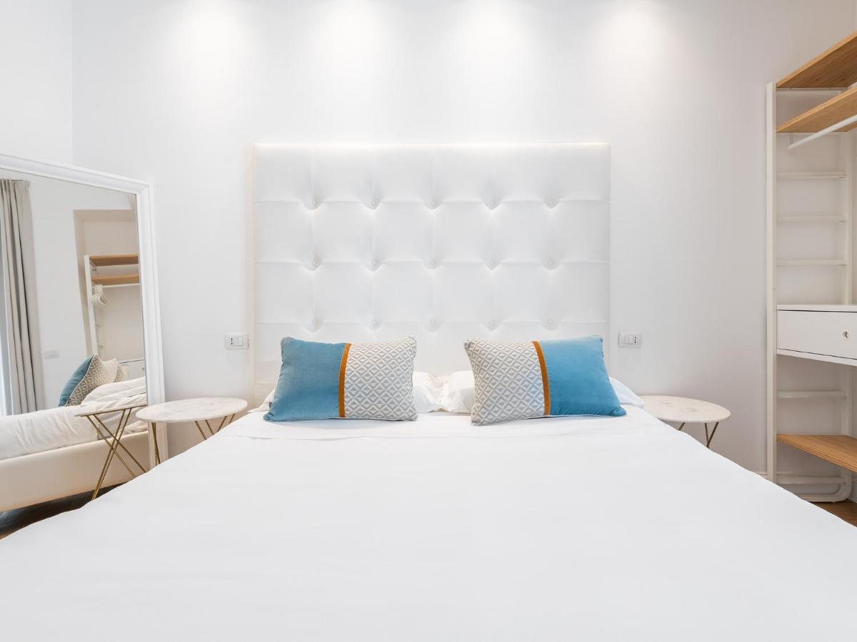 Pley Boutique Del Centro Hotel Каляри Екстериор снимка