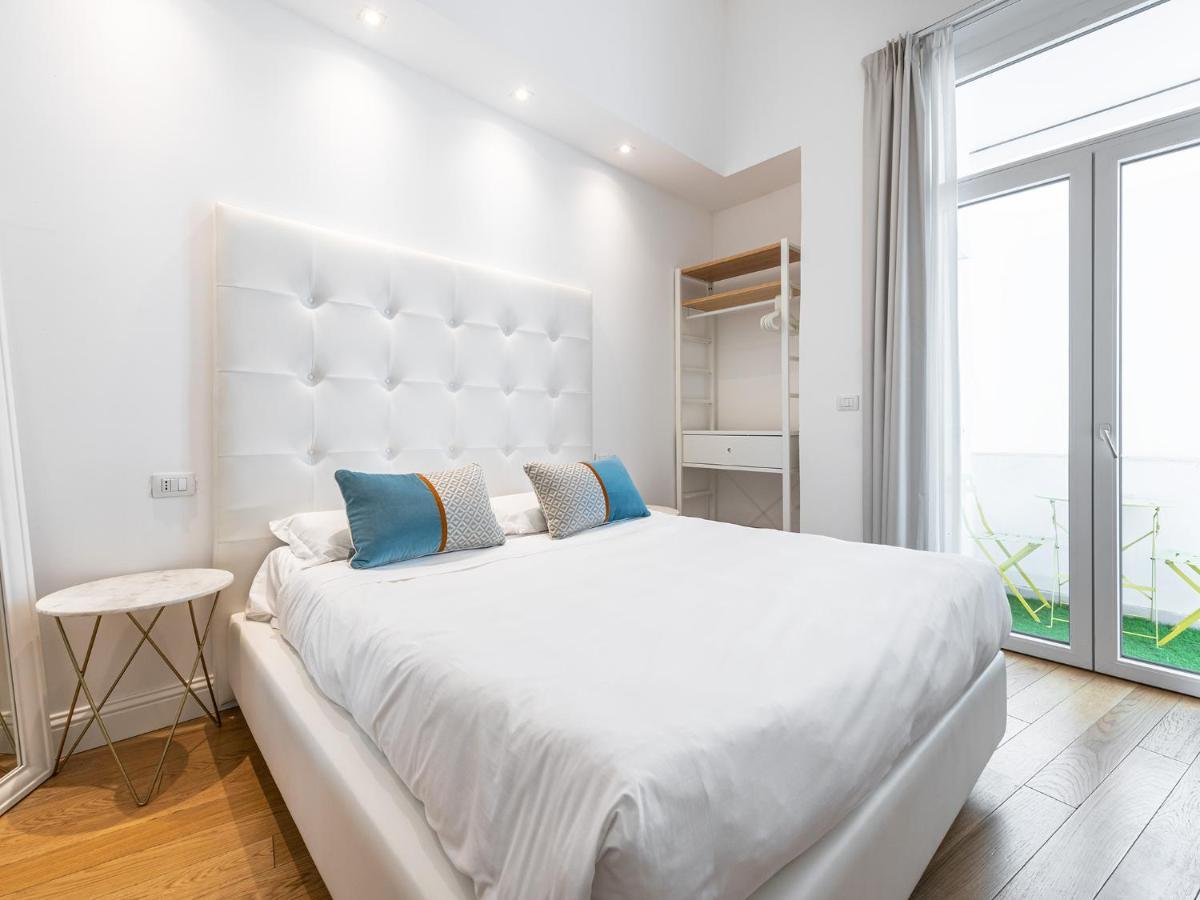 Pley Boutique Del Centro Hotel Каляри Екстериор снимка