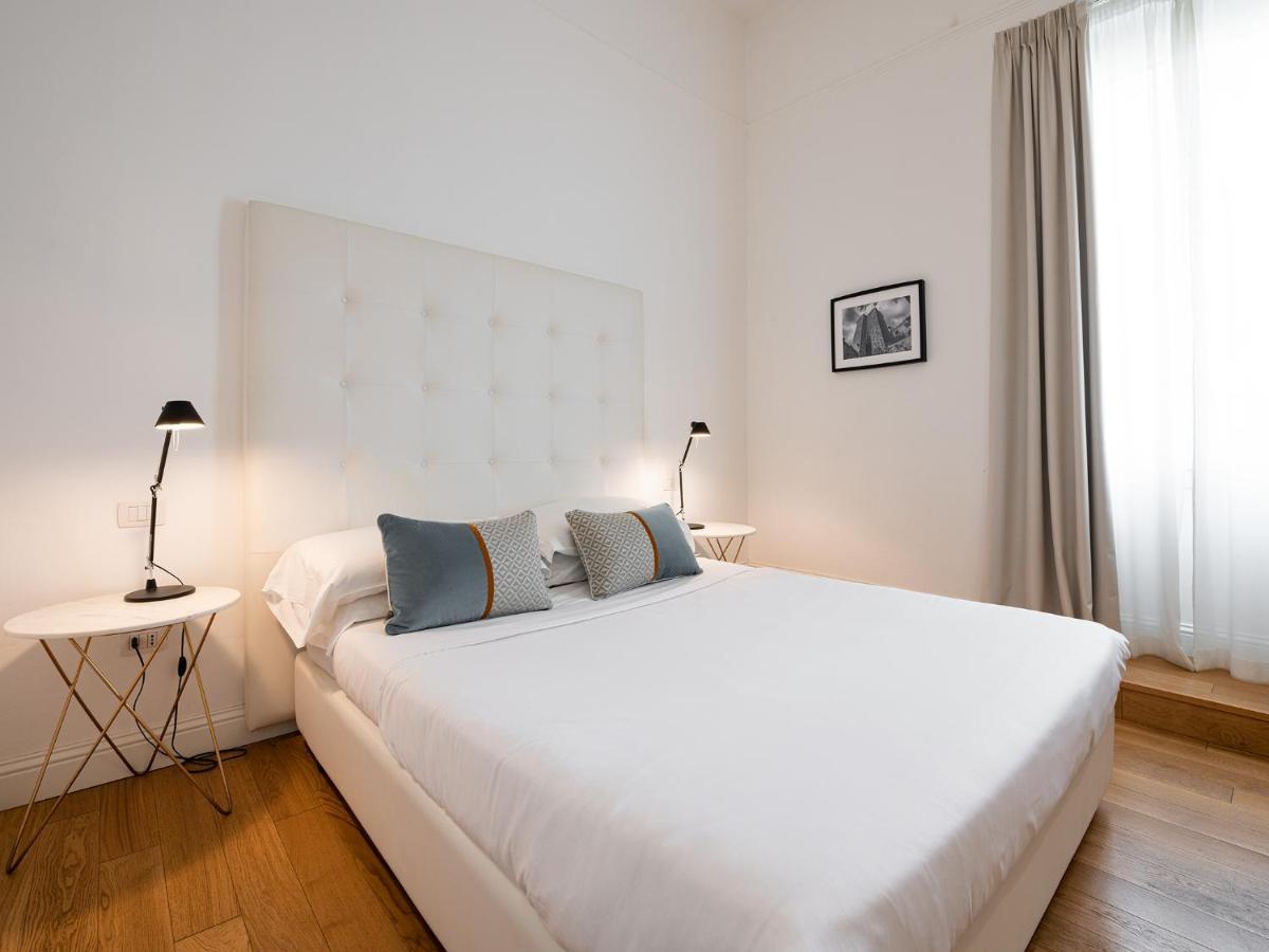 Pley Boutique Del Centro Hotel Каляри Екстериор снимка