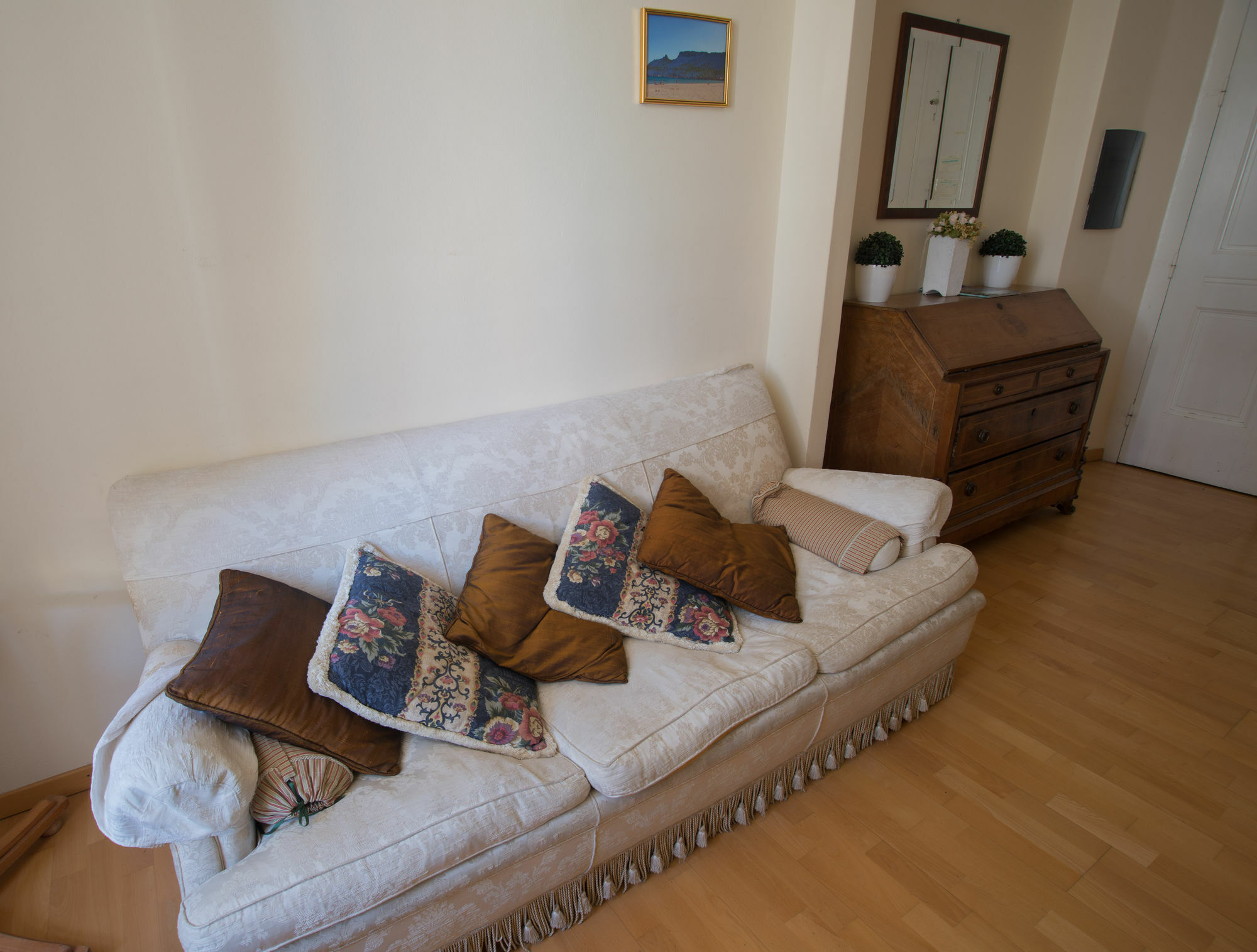 Pley Boutique Del Centro Hotel Каляри Екстериор снимка